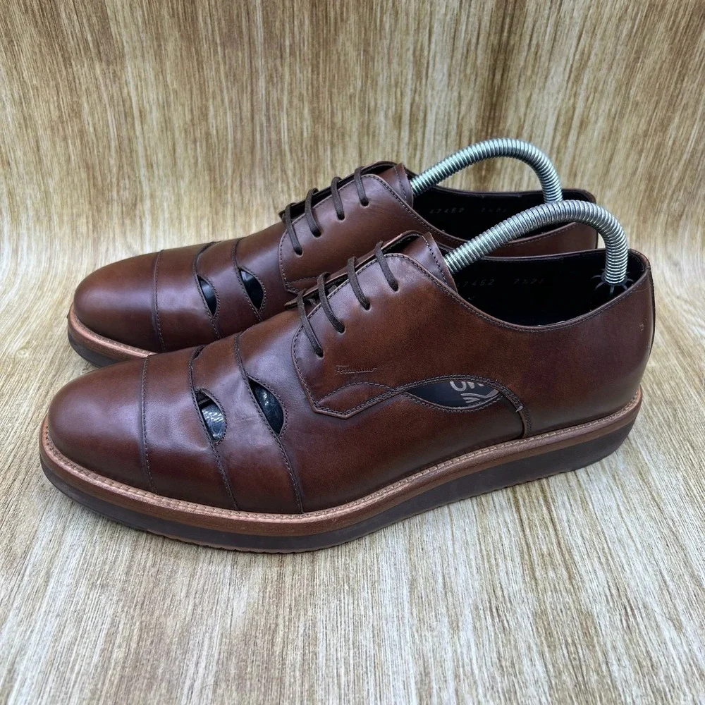 Salvatore Ferragamo Famoso Leather Oxfords Mens 7.5 2E Brown Italian Dress Shoes